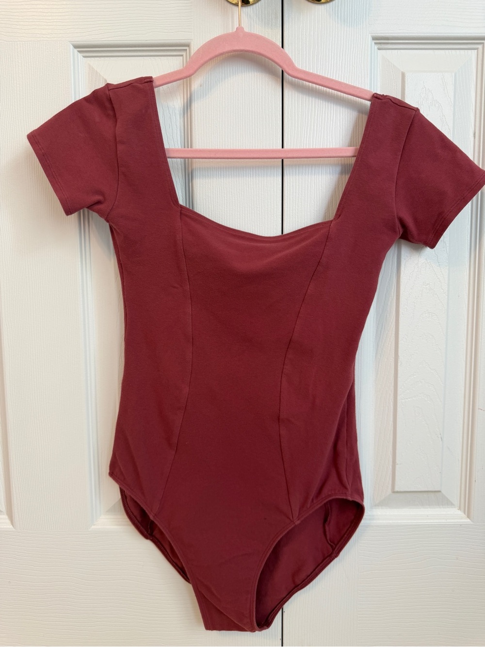 Square Neck Short Sleeve Women's Leotard in Wine